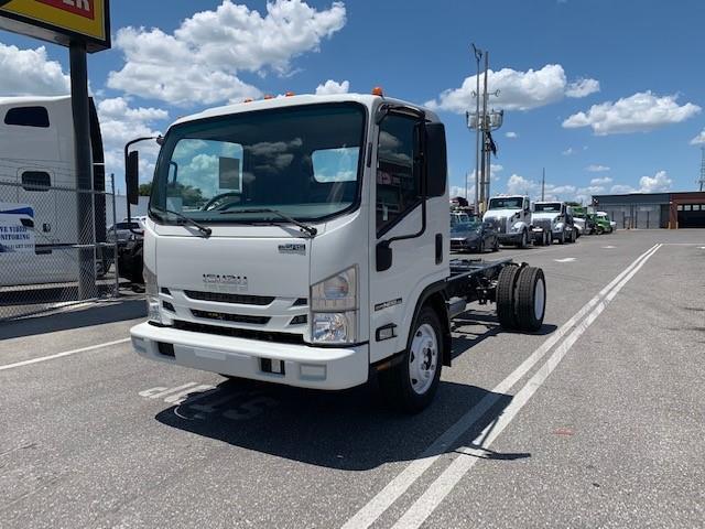 2024 Isuzu NPR-HD-4