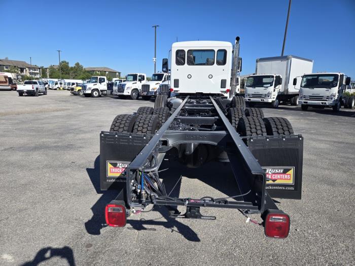 2025 Peterbilt 567-2