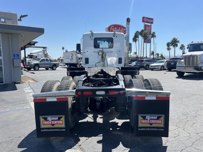 2021 Peterbilt 567-6