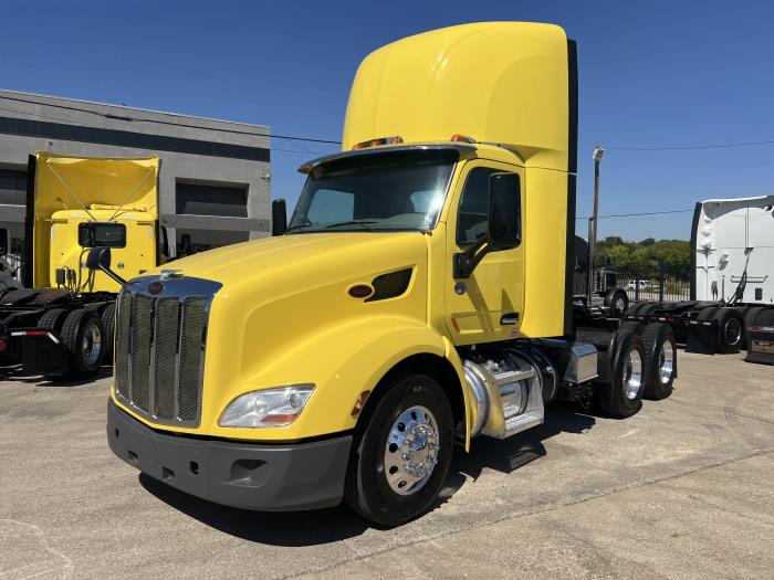 2021 Peterbilt 579-1