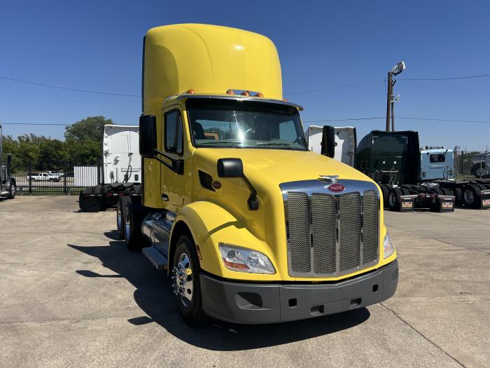 2021 Peterbilt 579-19