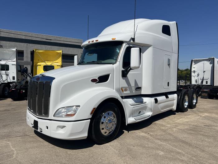 2021 Peterbilt 579-1