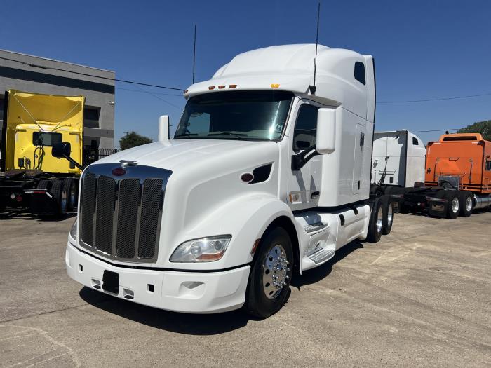 2021 Peterbilt 579-22