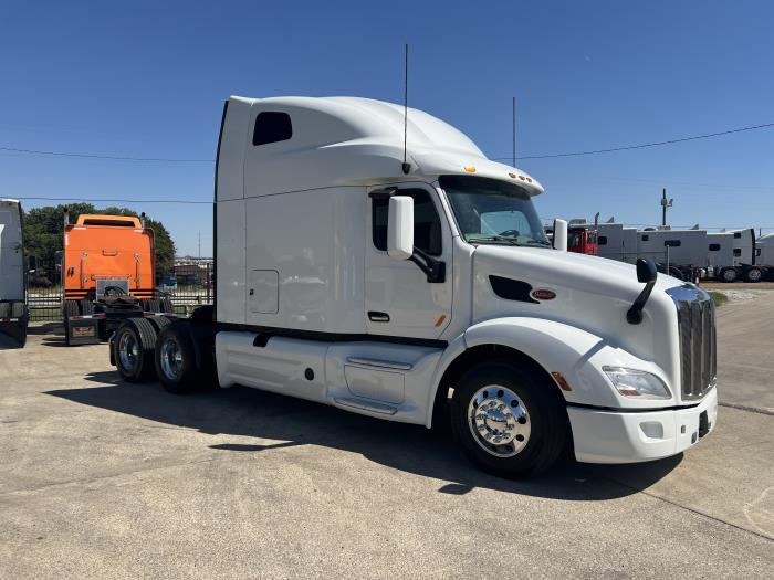 2021 Peterbilt 579-29