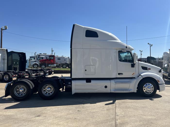 2021 Peterbilt 579-30