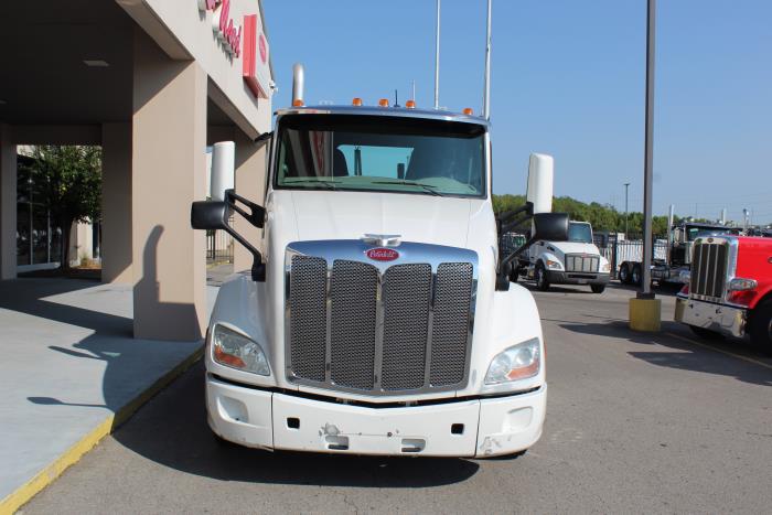 2019 Peterbilt 579-2