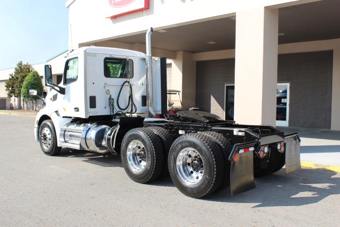 2019 Peterbilt 579-4