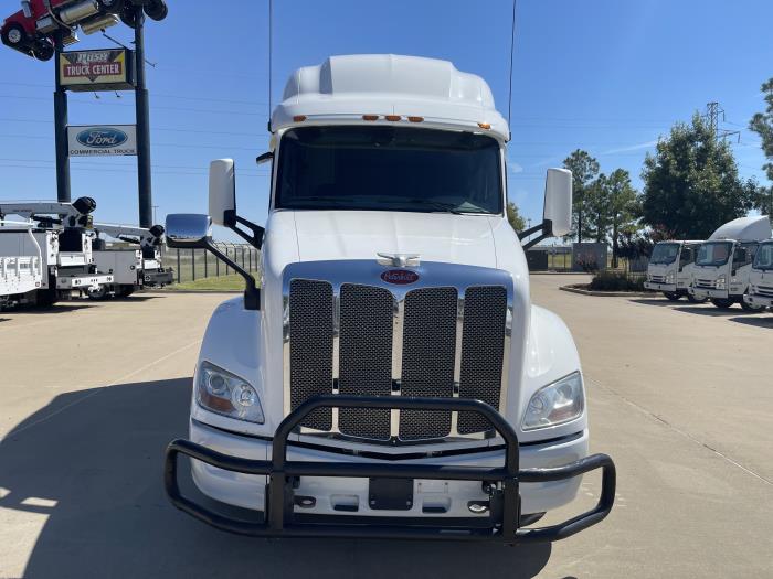 2021 Peterbilt 579-2