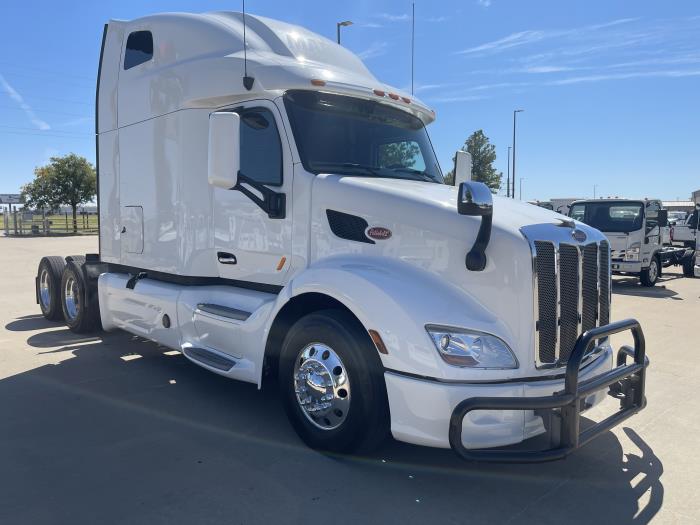 2021 Peterbilt 579-3