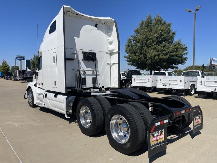 2021 Peterbilt 579-10