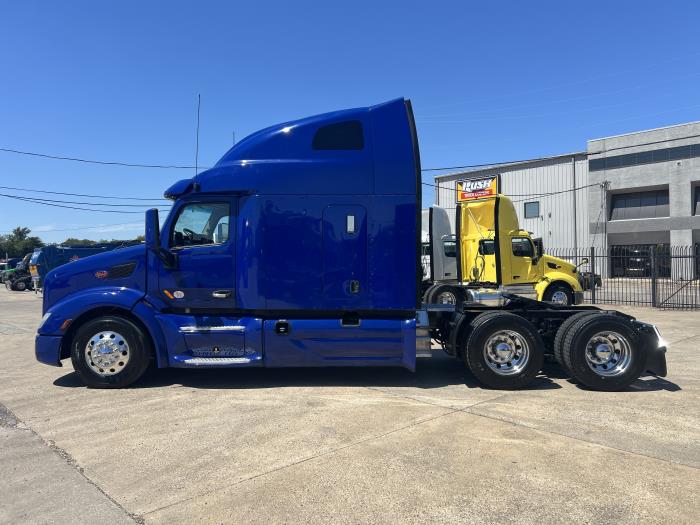 2021 Peterbilt 579-38