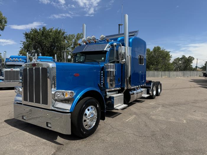 2024 Peterbilt 389-1