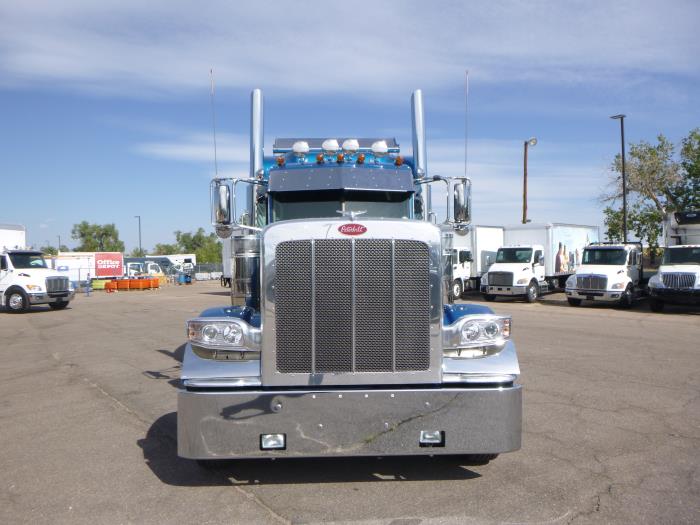 2024 Peterbilt 389-3