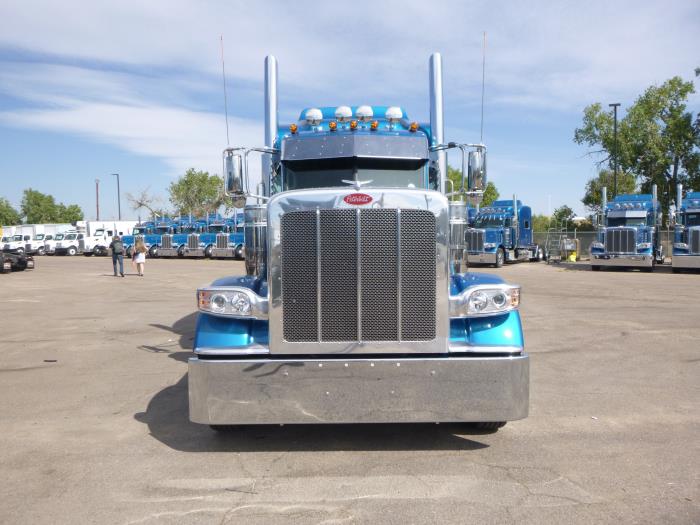 2024 Peterbilt 389-3