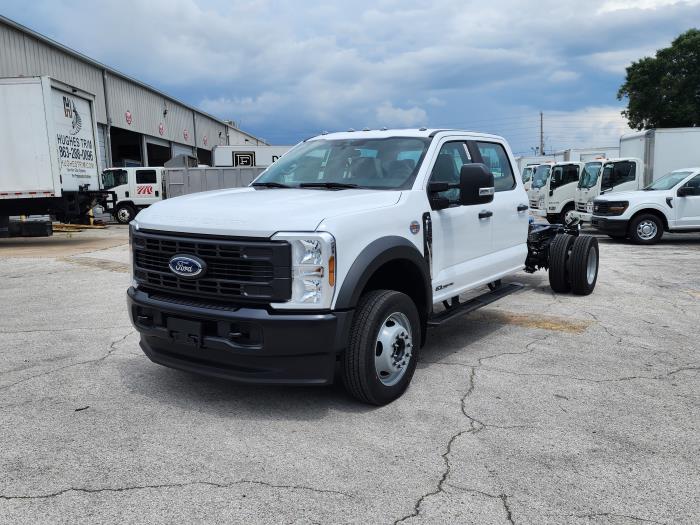 2024 Ford F-550-1