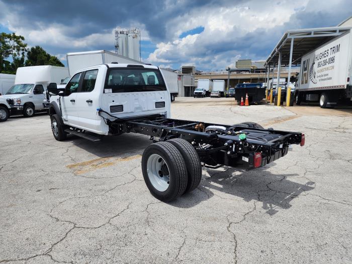 2024 Ford F-550-7