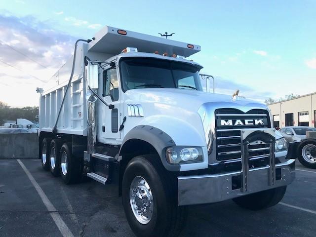 2020 Mack Granite 64FT-18