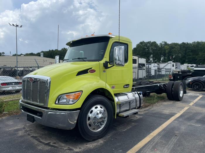 2025 Peterbilt 536-2