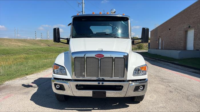 2025 Peterbilt 537-7