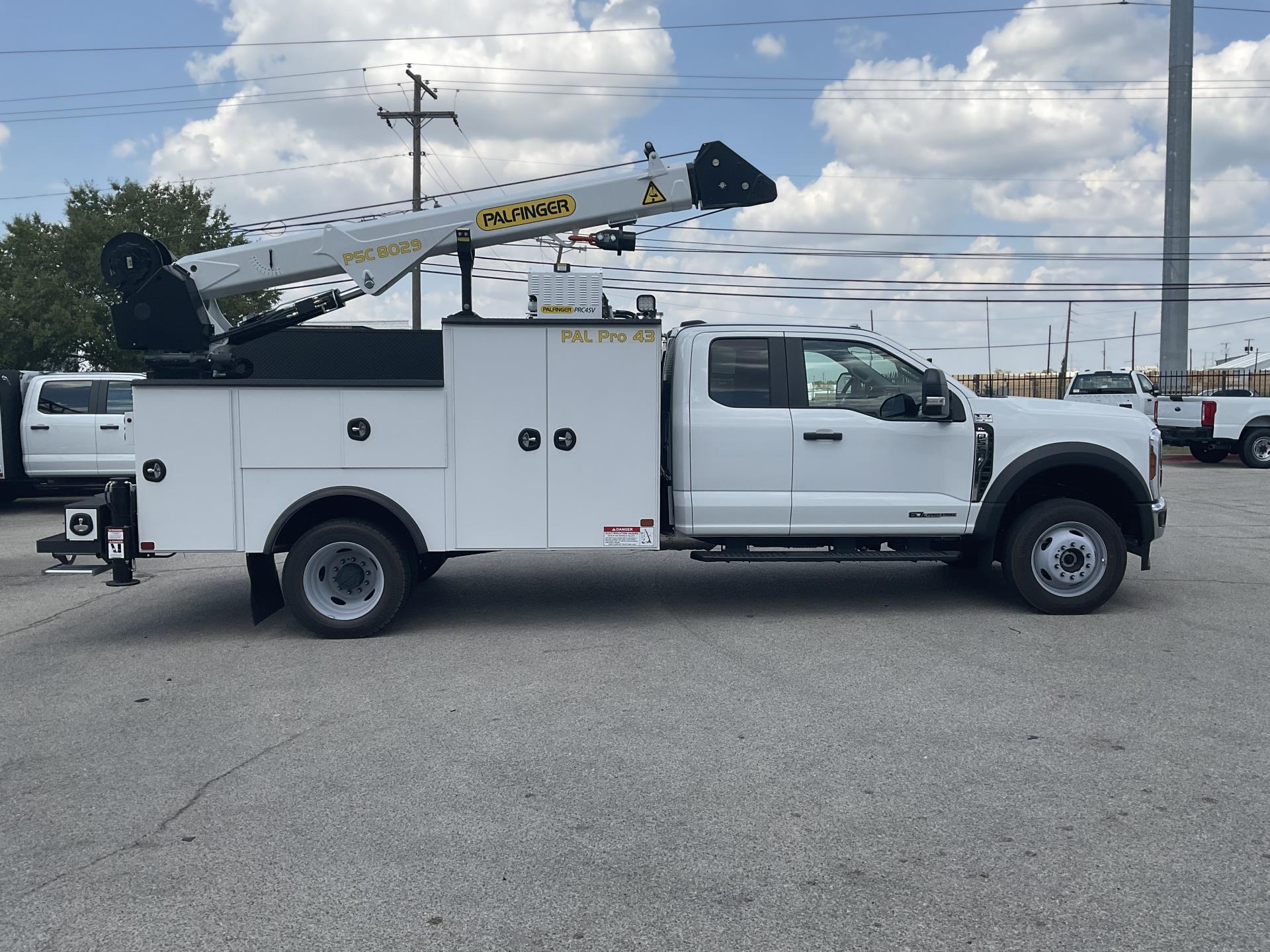 New 2024 Ford F-550 XL Super Cab 4x4, Mechanics Body for sale #1705482 - photo 6