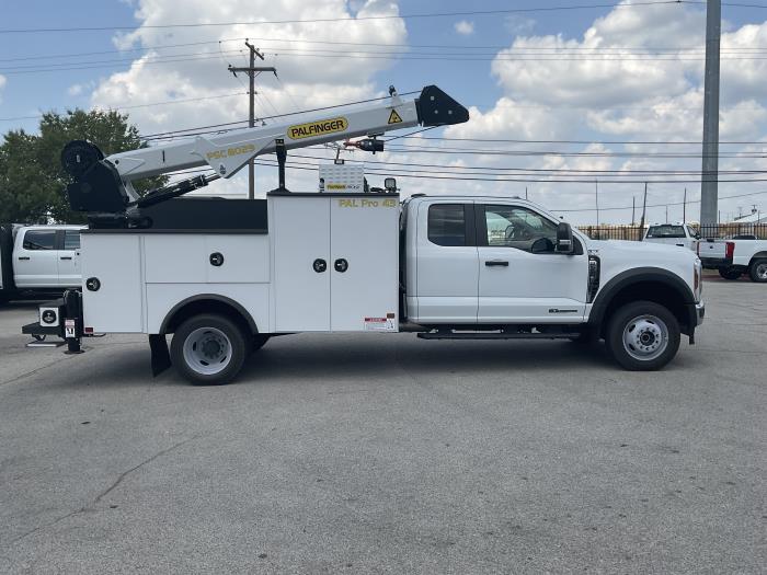 2024 Ford F-550-6