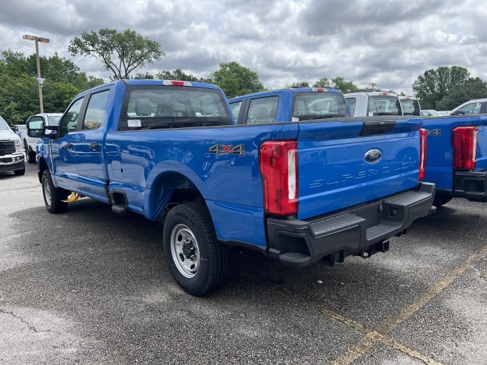 2023 Ford F-250-4