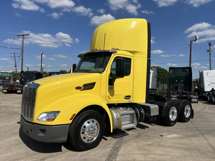 2021 Peterbilt 579-1