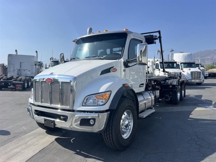 2024 Peterbilt 548-1