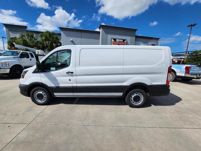 2024 Ford Transit-150-8