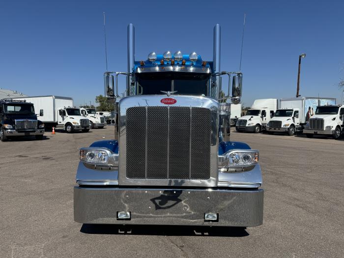 2024 Peterbilt 389-5