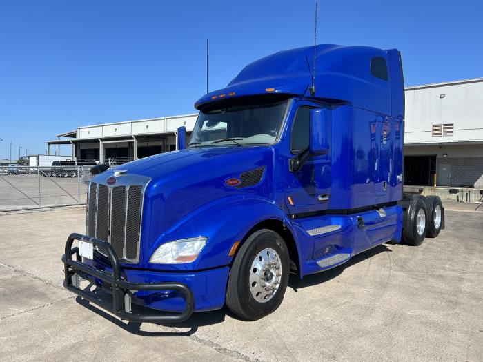 2021 Peterbilt 579-1