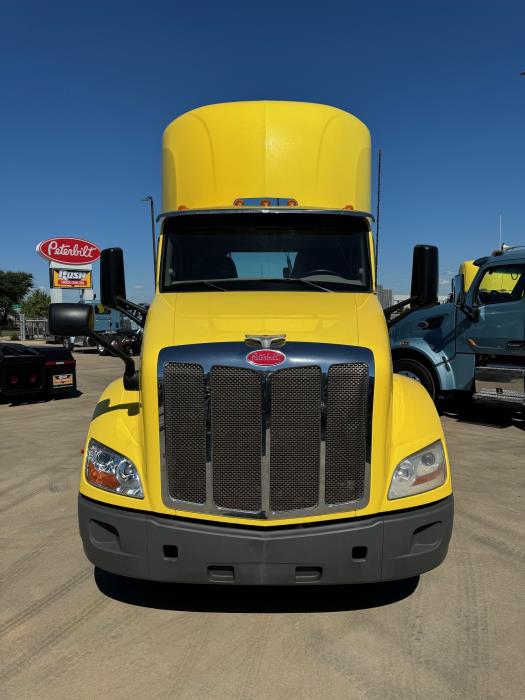 2021 Peterbilt 579-4