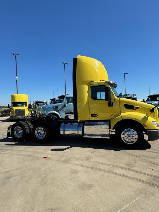 2021 Peterbilt 579-7