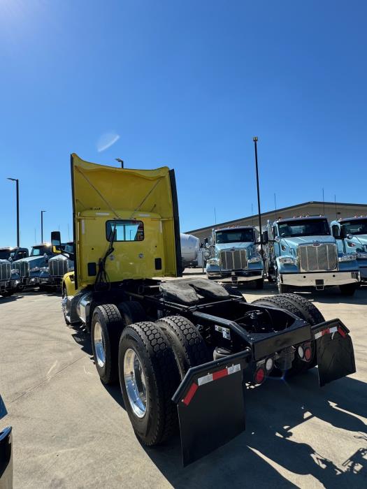 2021 Peterbilt 579-15