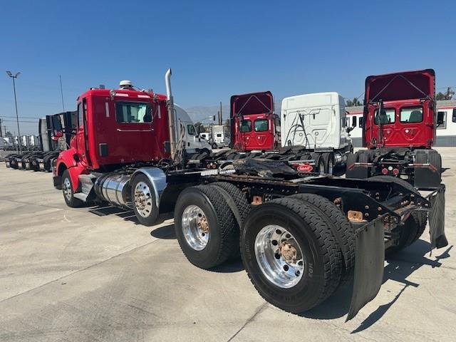 2019 Kenworth T880-7