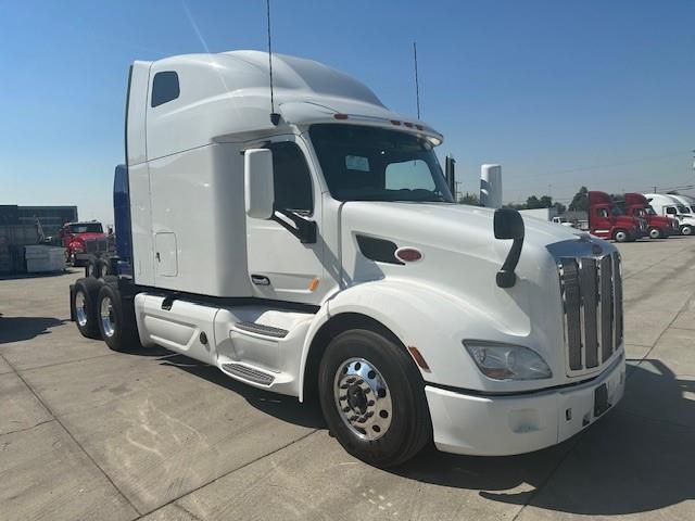 2021 Peterbilt 579-4