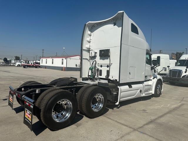 2021 Peterbilt 579-3