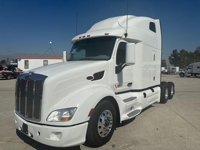 2021 Peterbilt 579-1