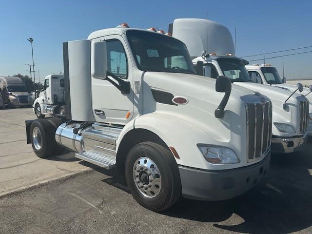 2021 Peterbilt 579-2