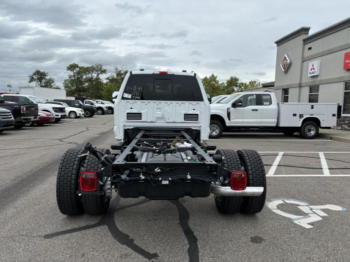 2024 Ford F-450-3