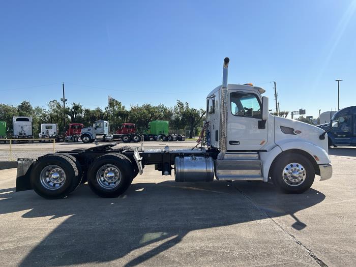 2020 Peterbilt 579-6