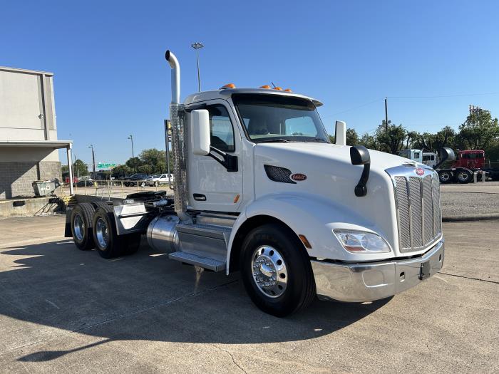 2020 Peterbilt 579-7