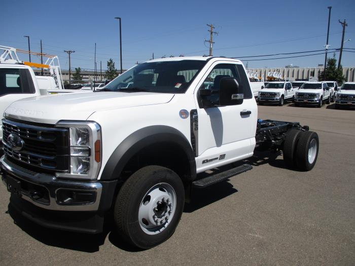 2024 Ford F-550-1