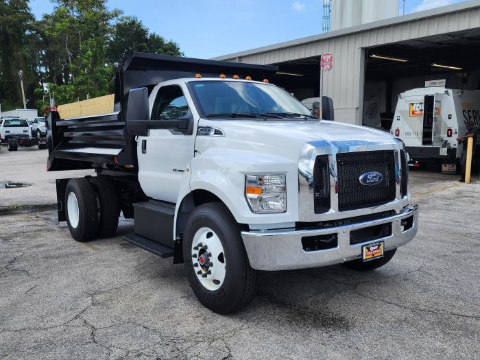 2025 Ford F-650-3