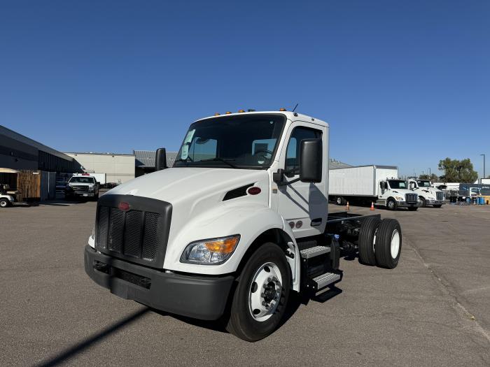 2025 Peterbilt 536-2