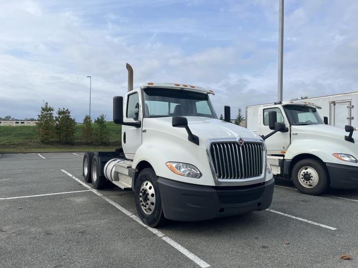 2018 International LT625-2