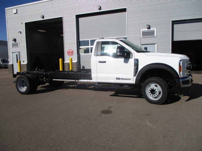 2024 Ford F-550-4