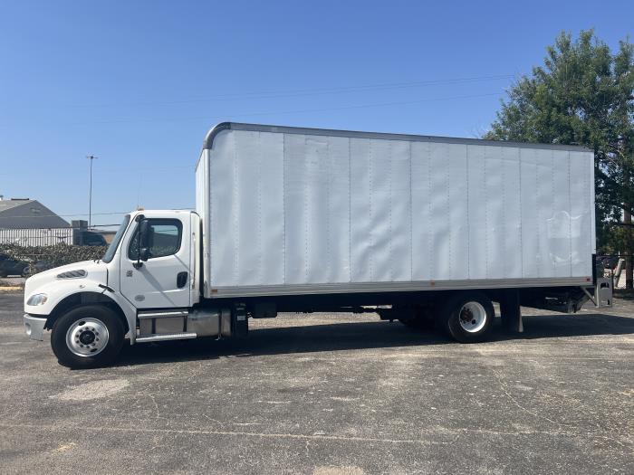 2020 Freightliner Business Class M2 106-22