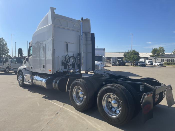 2020 Peterbilt 579-10