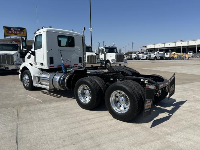 2016 Peterbilt 579-3